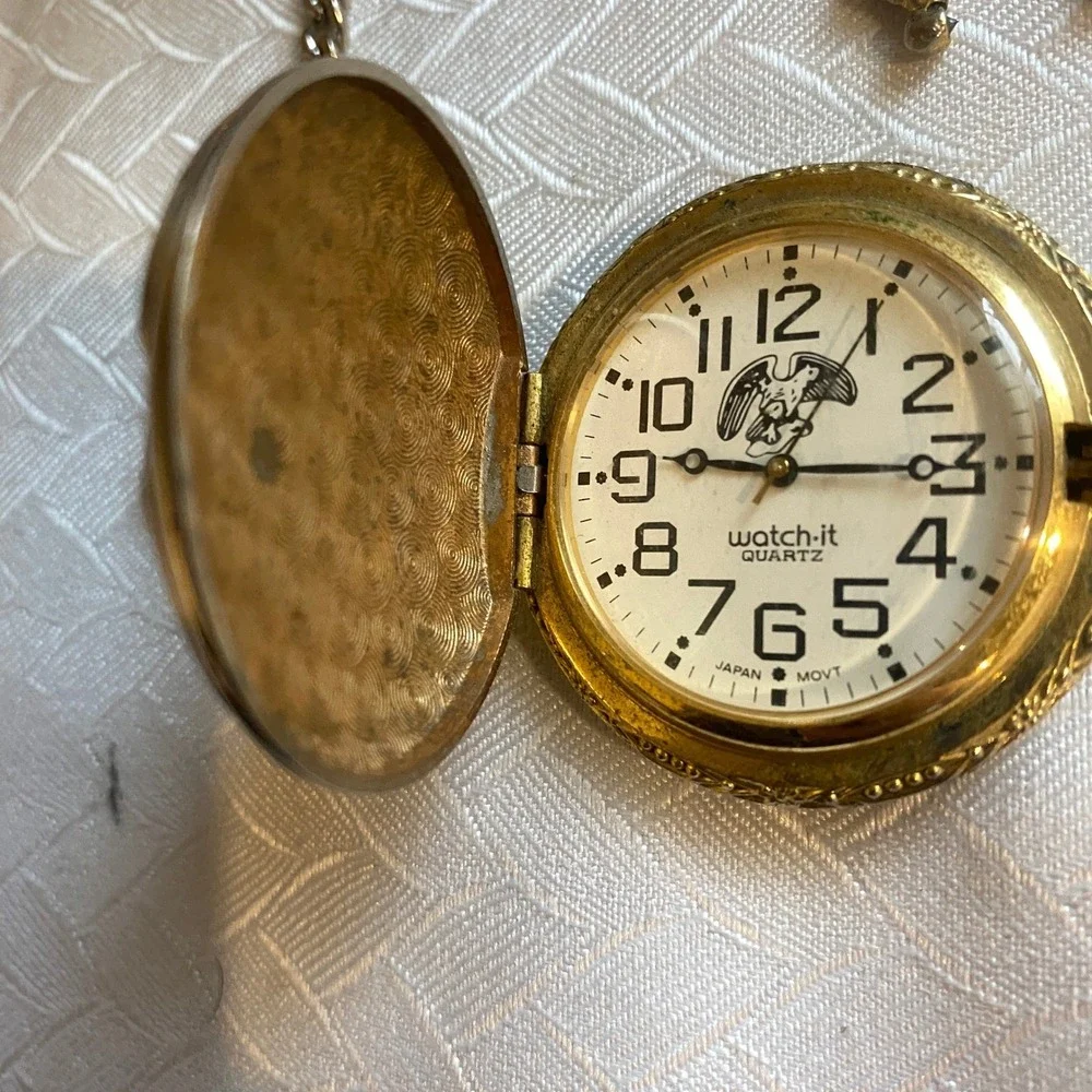 Watch-It Vintage Eagle Pocket Watch Two Tone Quartz Japan Movt with‎ Chain Parts